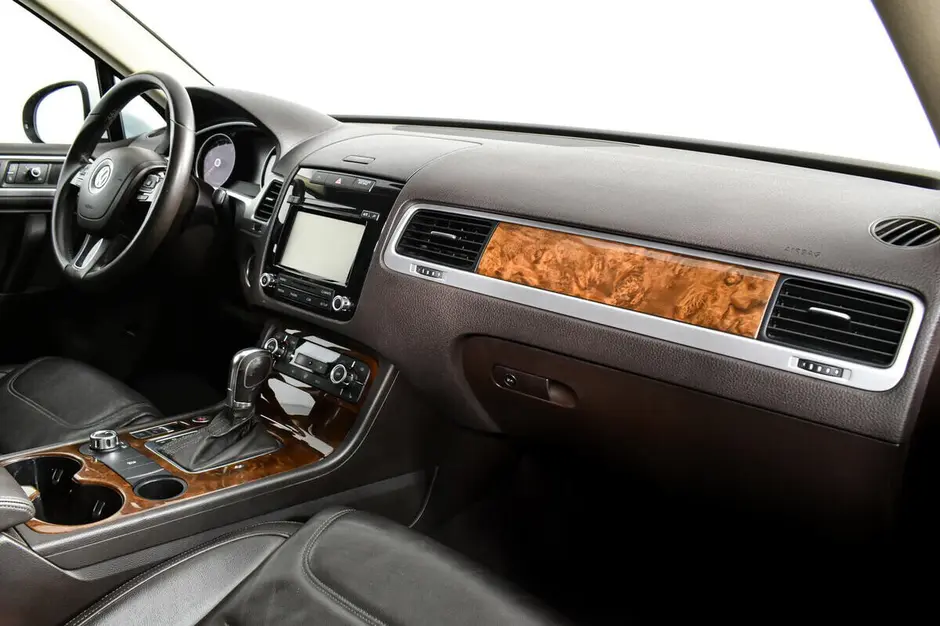 Volkswagen Touareg, 2012 г.