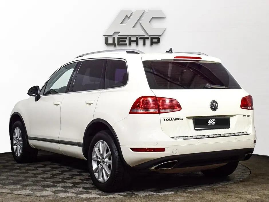 Volkswagen Touareg, 2011 г.