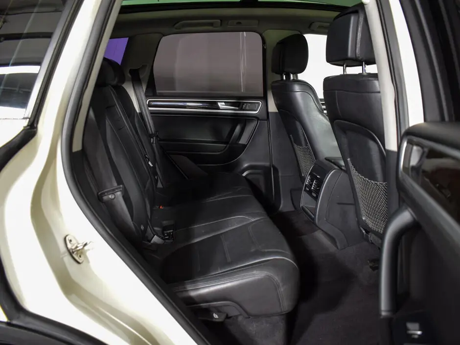 Volkswagen Touareg, 2011 г.