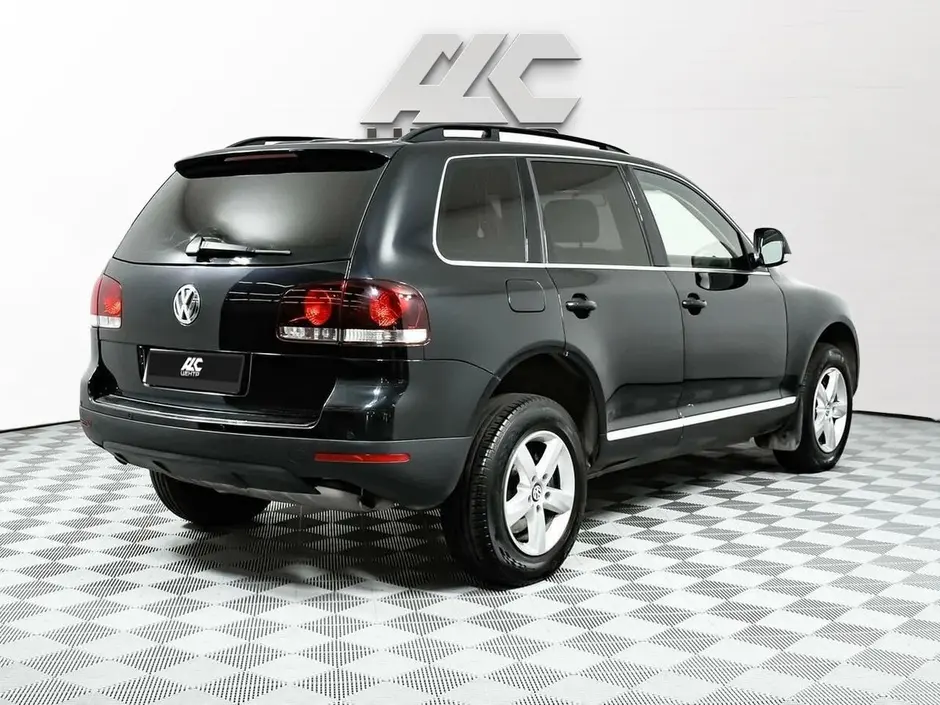 Volkswagen Touareg, 2010 г.
