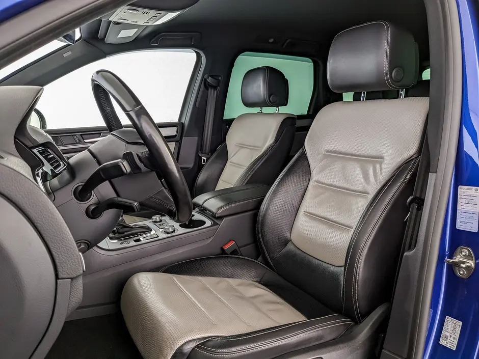 Volkswagen Touareg, 2015 г.