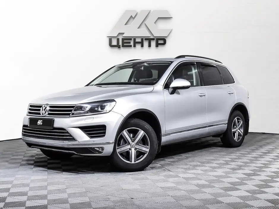 Volkswagen Touareg, 2015 г.