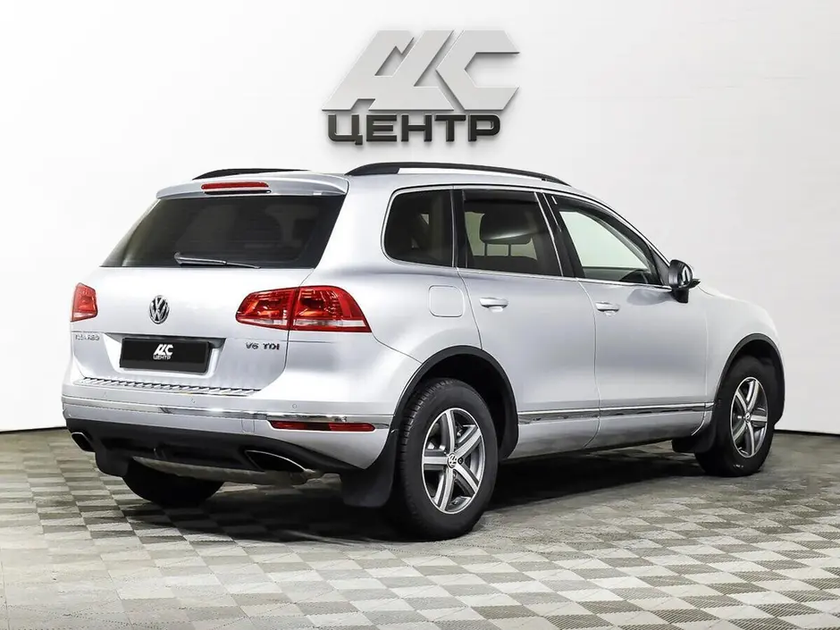 Volkswagen Touareg, 2015 г.