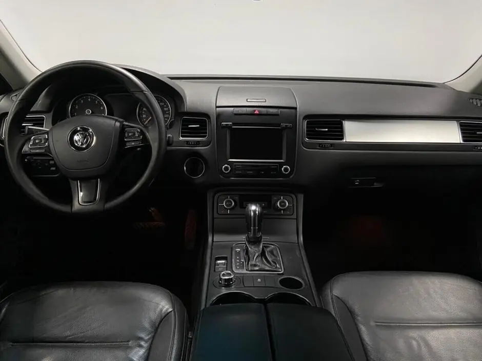 Volkswagen Touareg, 2011 г.