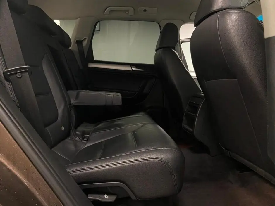 Volkswagen Touareg, 2011 г.