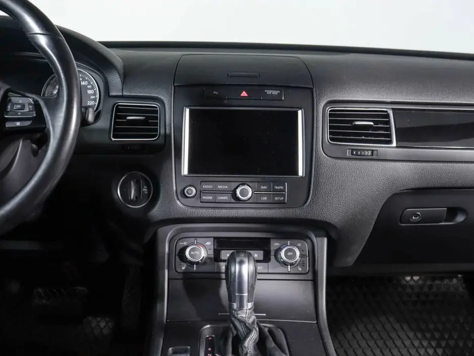 Volkswagen Touareg, 2014 г.