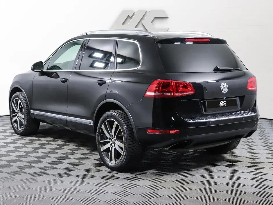 Volkswagen Touareg, 2013 г.