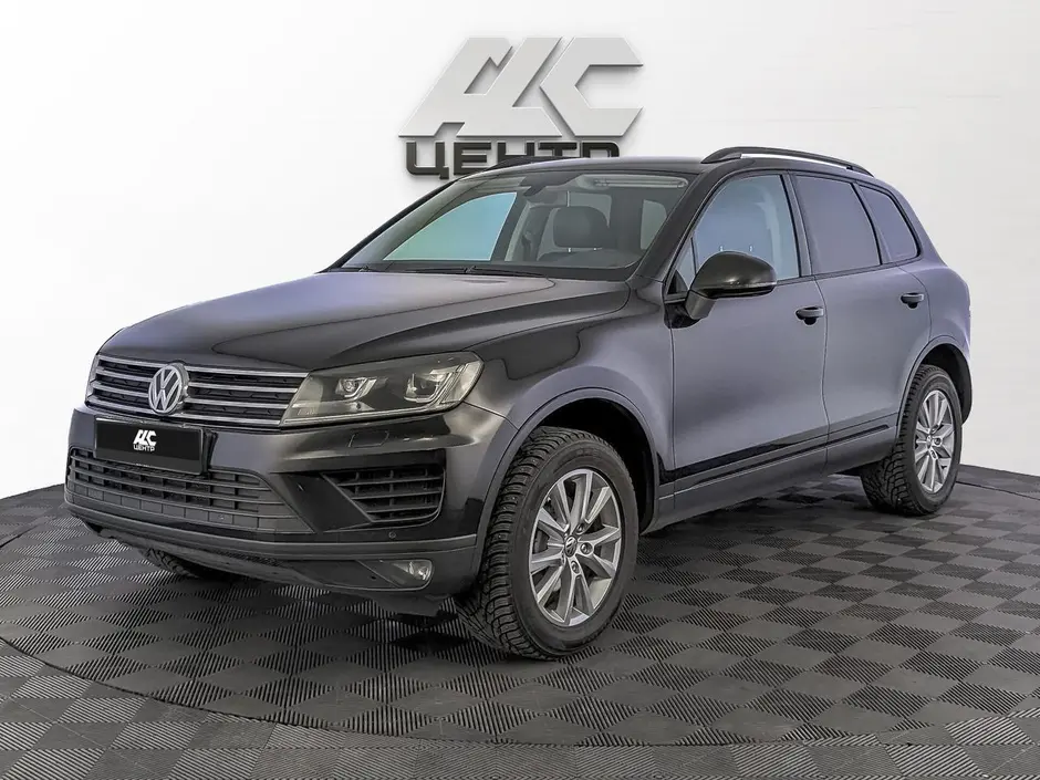 Volkswagen Touareg, 2015 г.