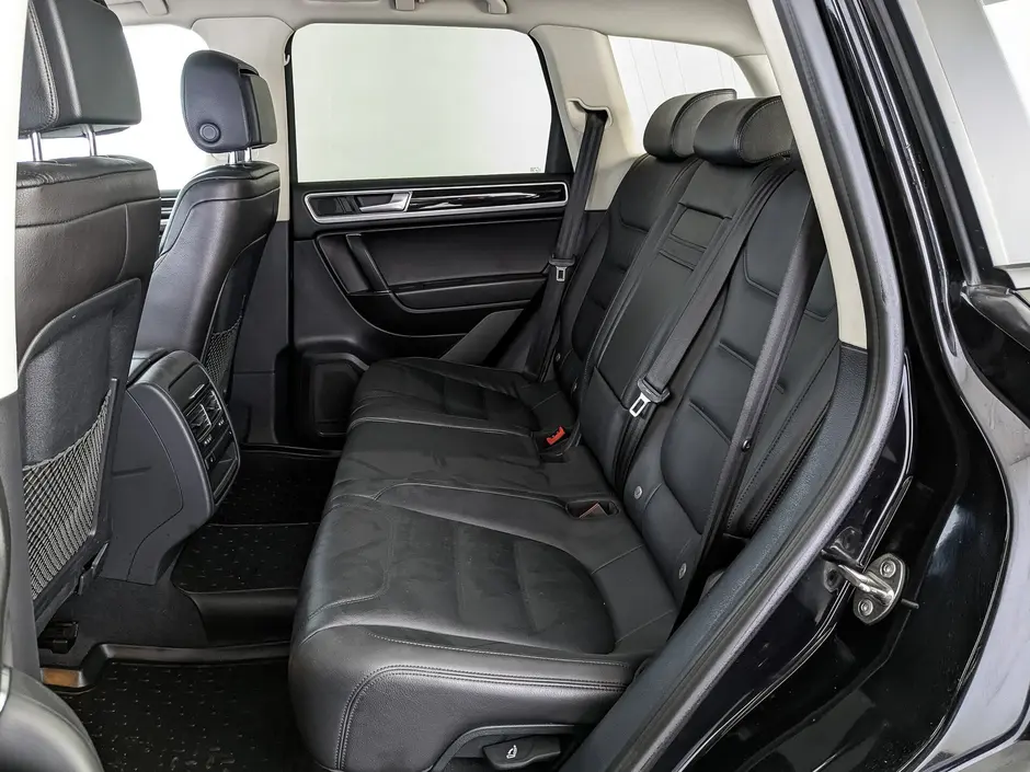 Volkswagen Touareg, 2015 г.