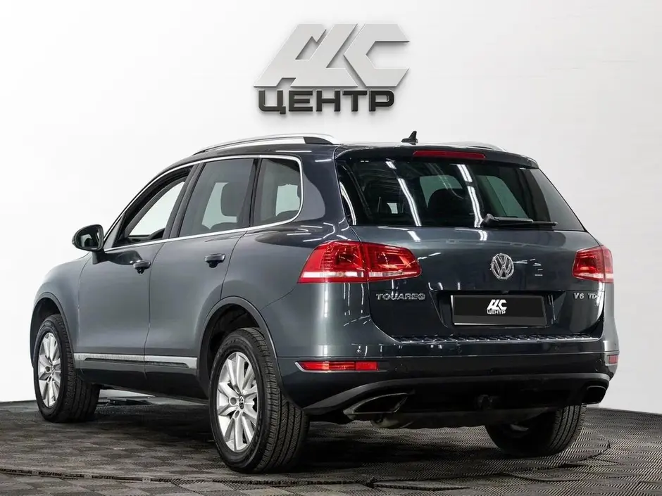 Volkswagen Touareg, 2013 г.