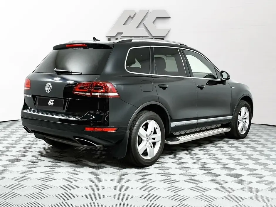 Volkswagen Touareg, 2014 г.