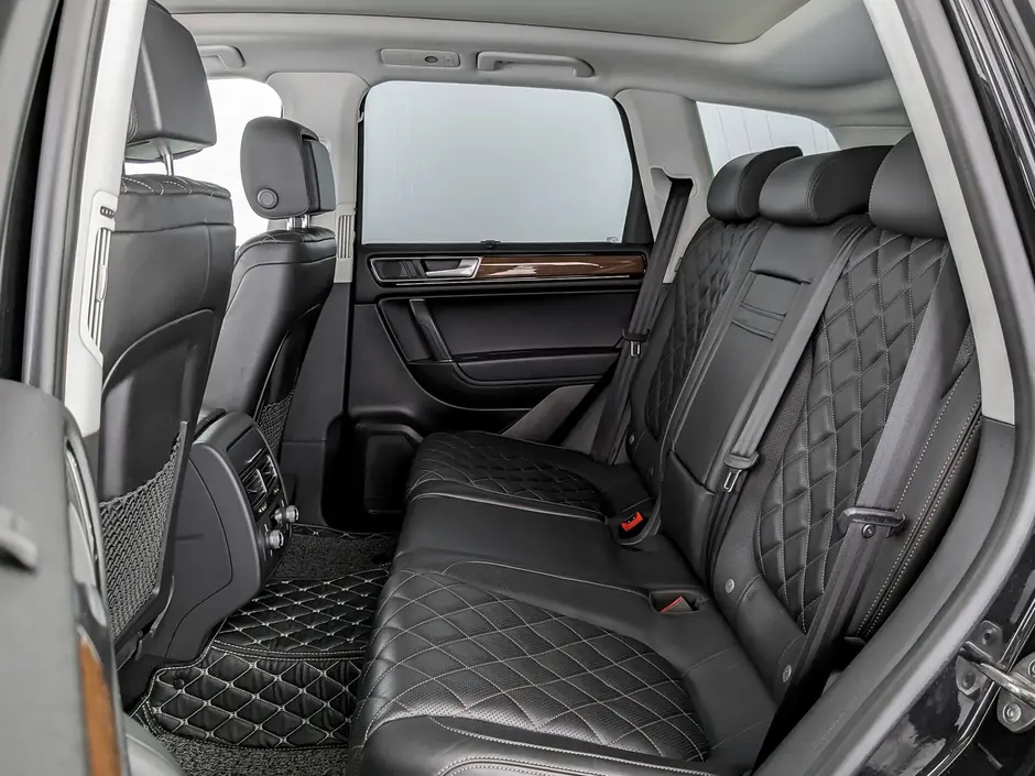 Volkswagen Touareg, 2015 г.