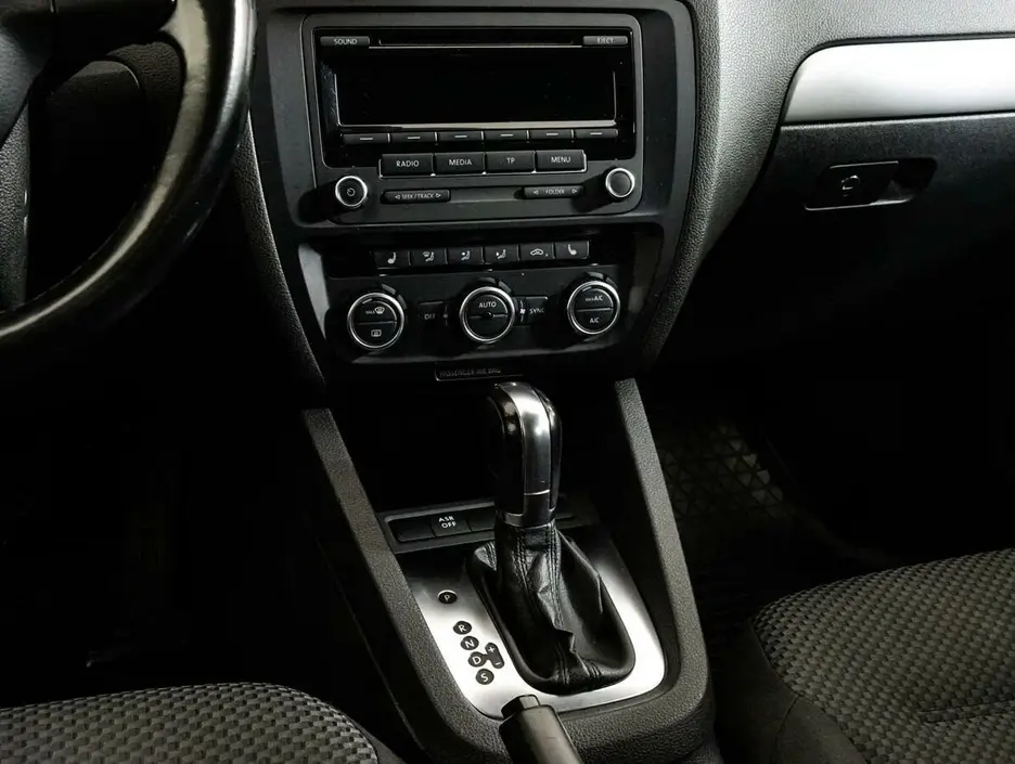 Volkswagen Jetta, 2014 г.