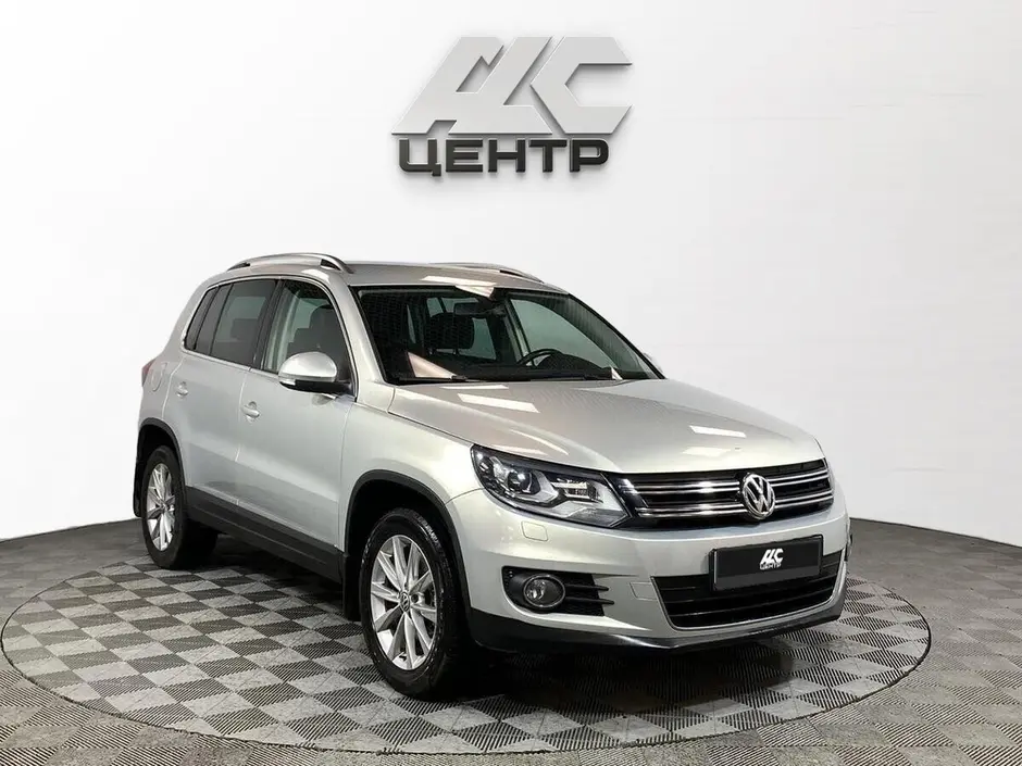 Volkswagen Tiguan, 2012 г.