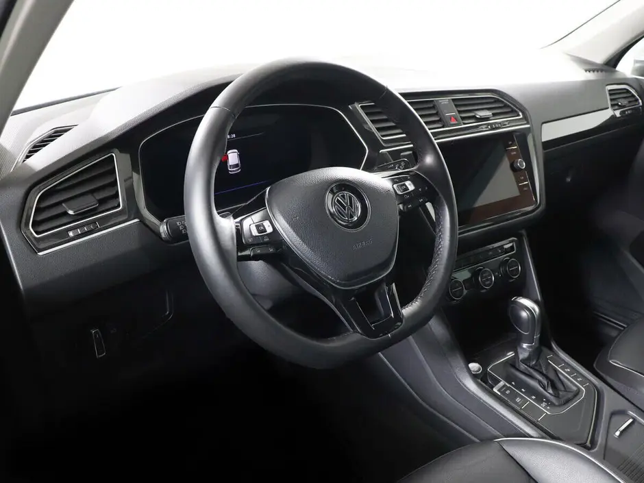 Volkswagen Tiguan, 2017 г.