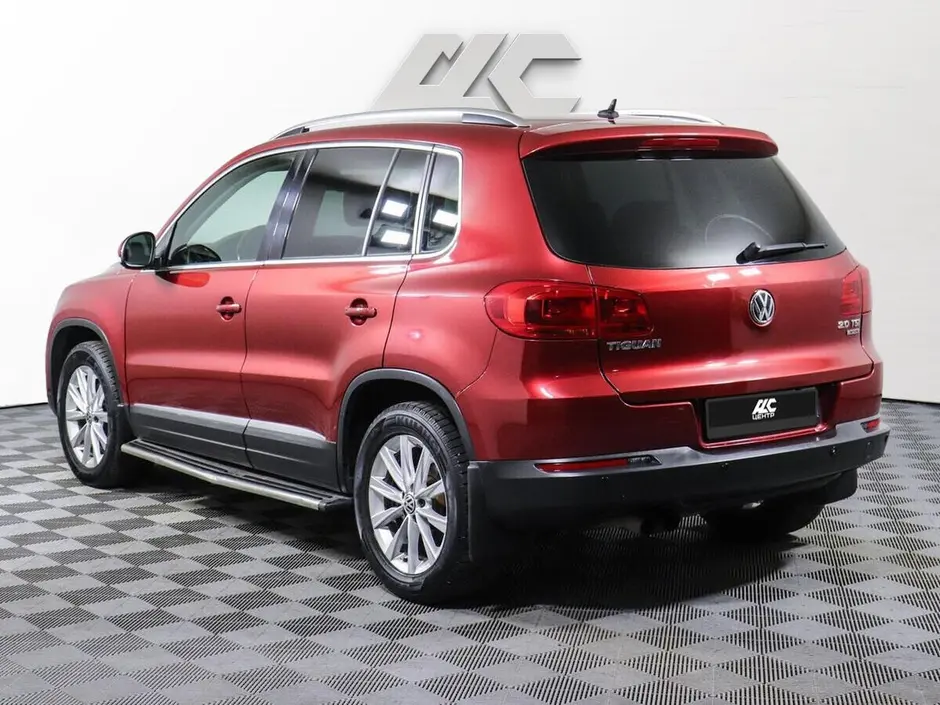 Volkswagen Tiguan, 2011 г.