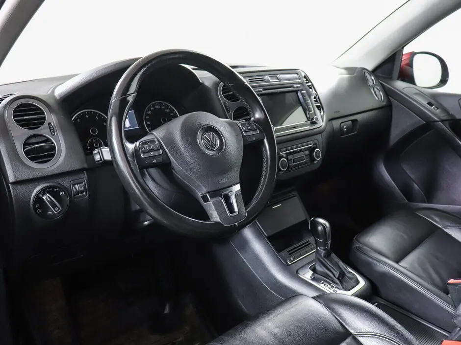 Volkswagen Tiguan, 2011 г.