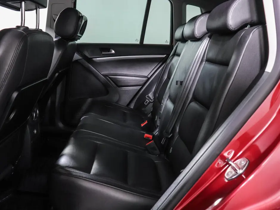 Volkswagen Tiguan, 2011 г.