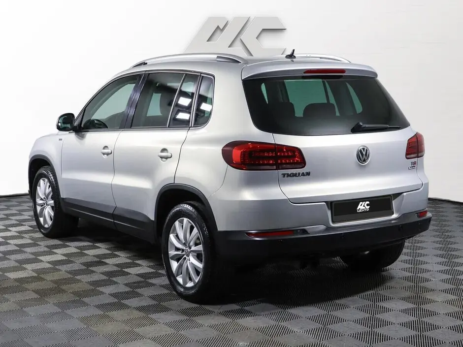 Volkswagen Tiguan, 2016 г.