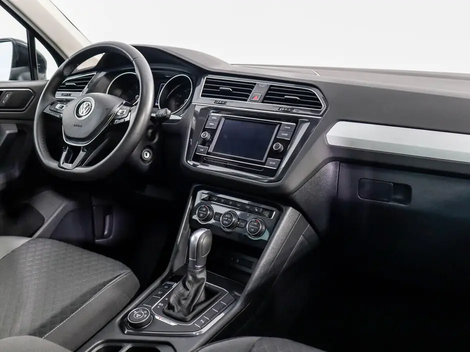 Volkswagen Tiguan, 2018 г.