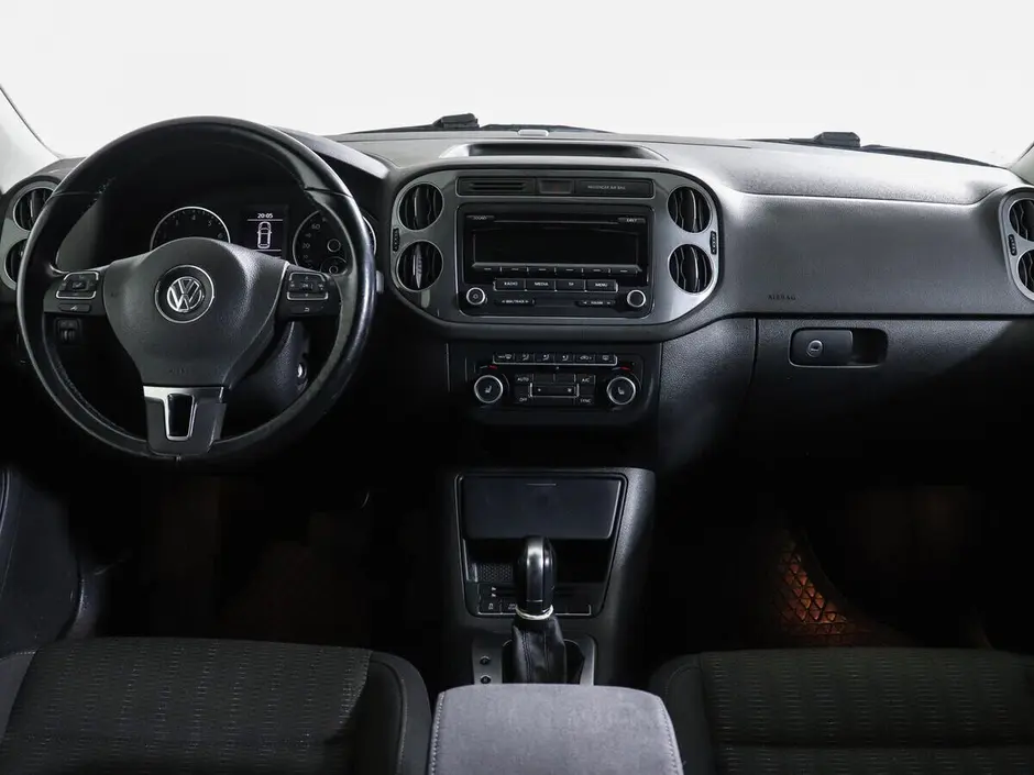 Volkswagen Tiguan, 2015 г.