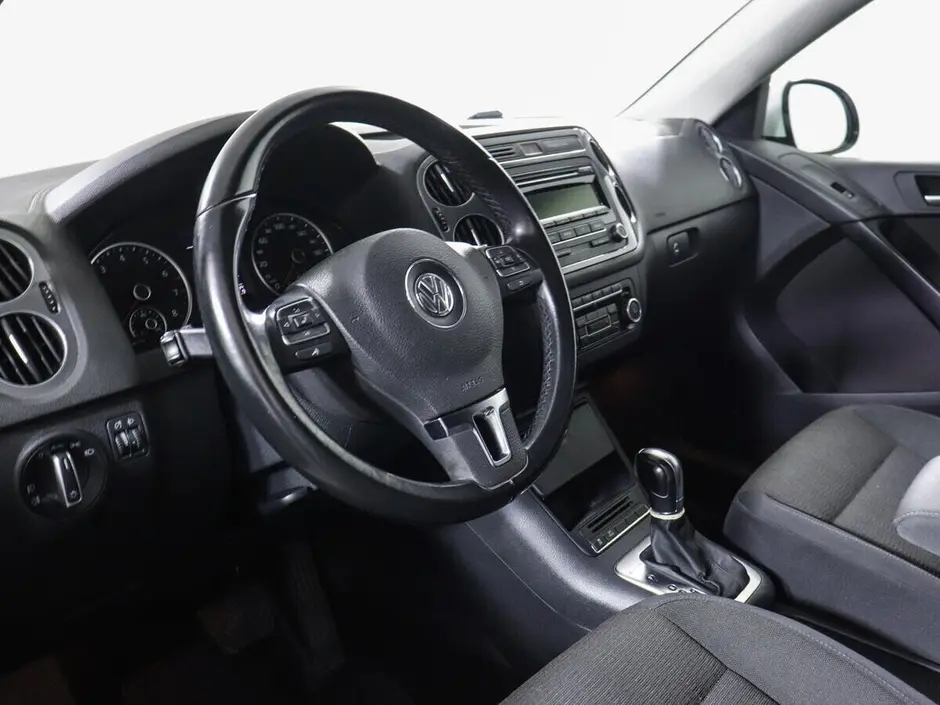 Volkswagen Tiguan, 2015 г.
