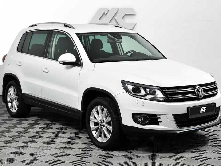 Volkswagen Tiguan, 2015 г.