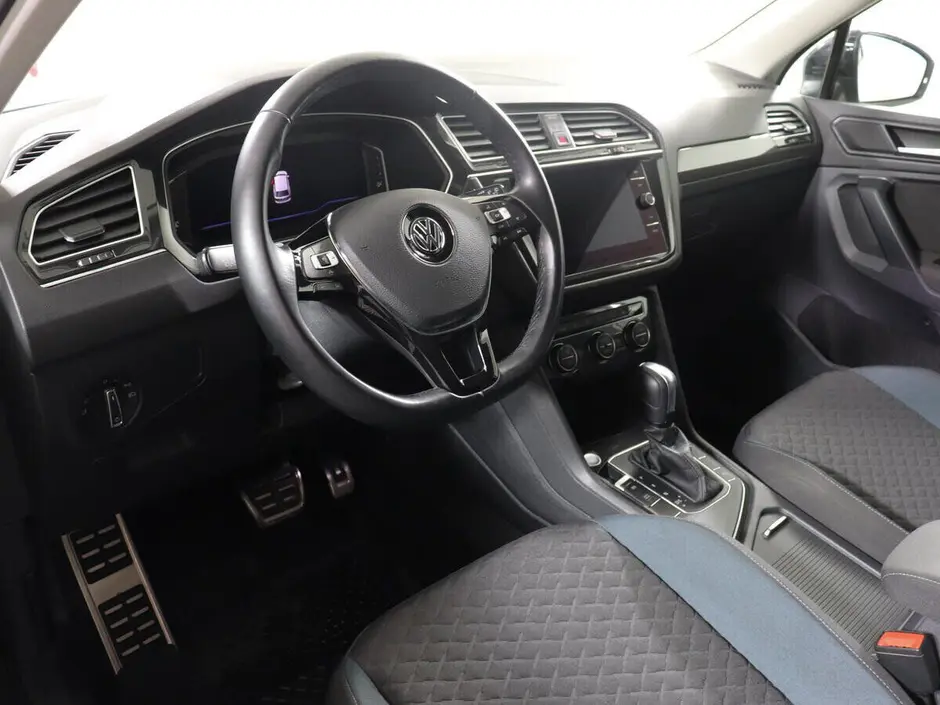 Volkswagen Tiguan, 2020 г.