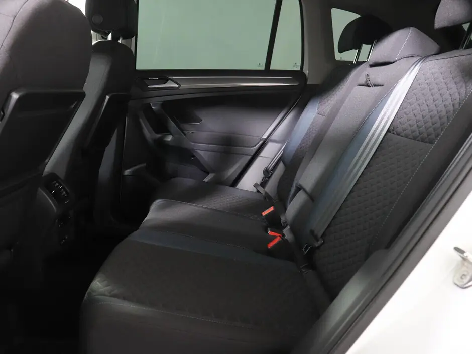 Volkswagen Tiguan, 2020 г.