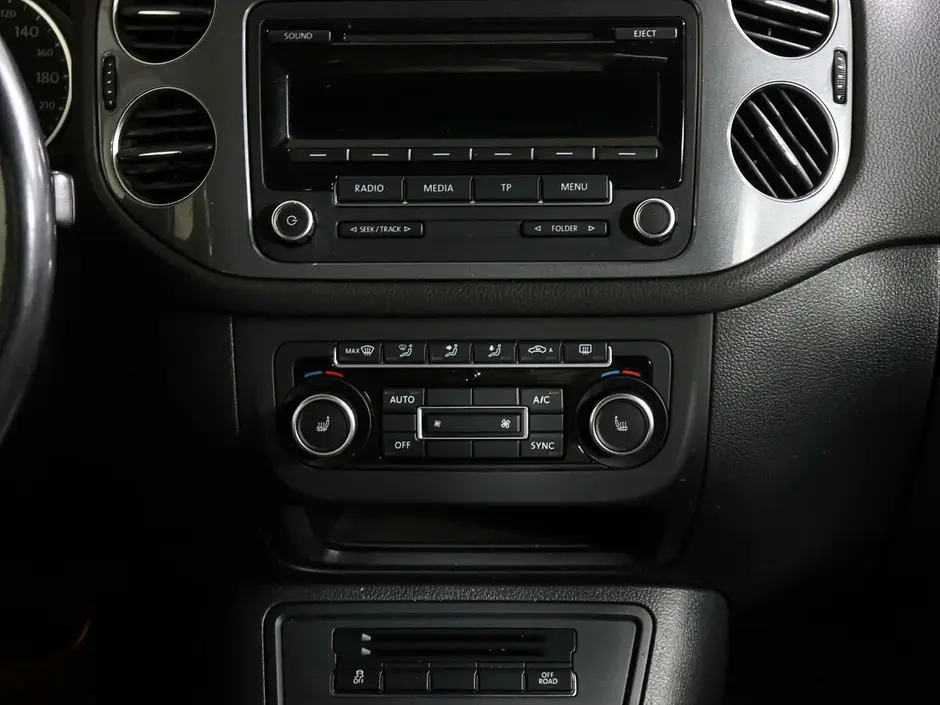 Volkswagen Tiguan, 2012 г.