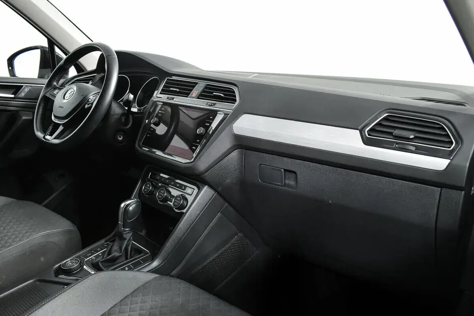 Volkswagen Tiguan, 2017 г.