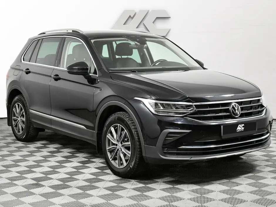 Volkswagen Tiguan, 2020 г.