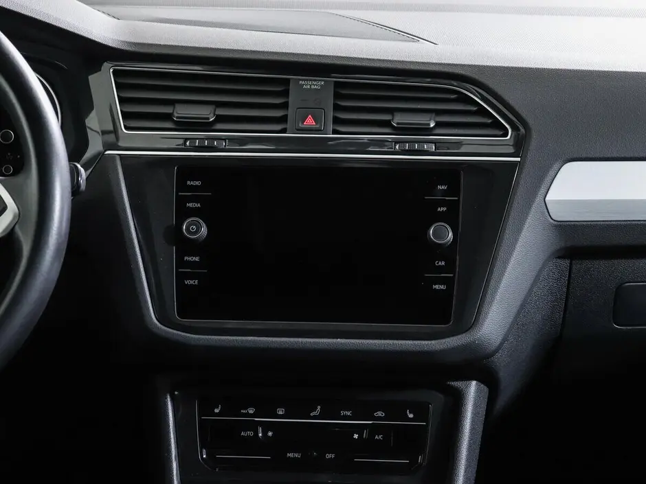 Volkswagen Tiguan, 2021 г.