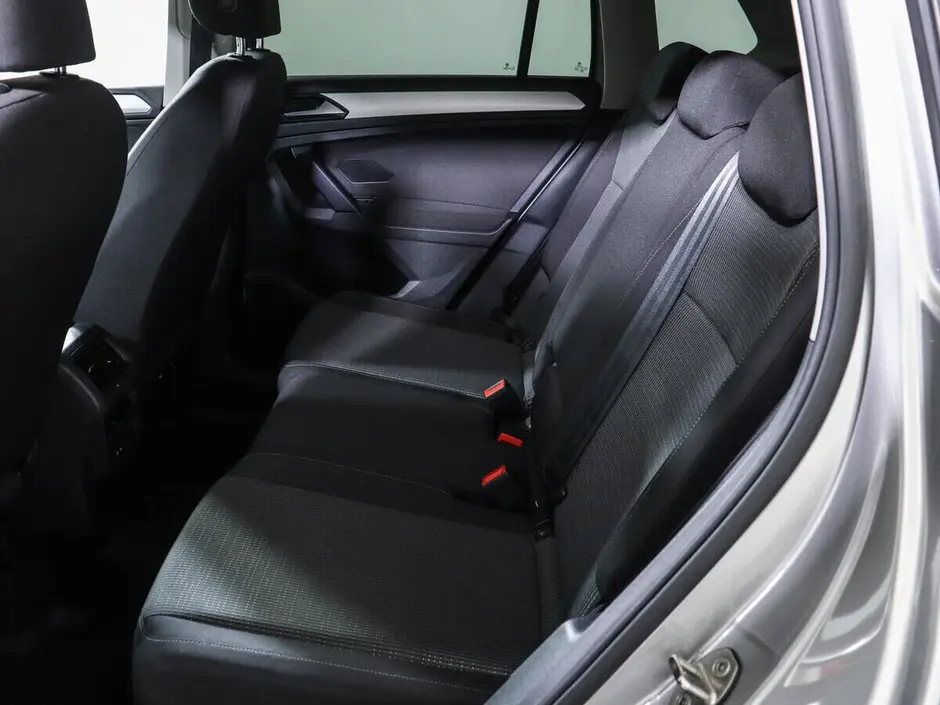 Volkswagen Tiguan, 2021 г.