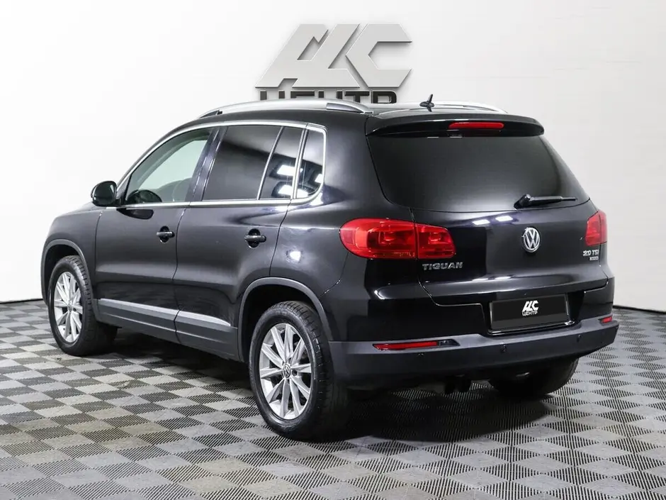 Volkswagen Tiguan, 2012 г.