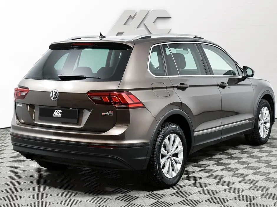 Volkswagen Tiguan, 2017 г.