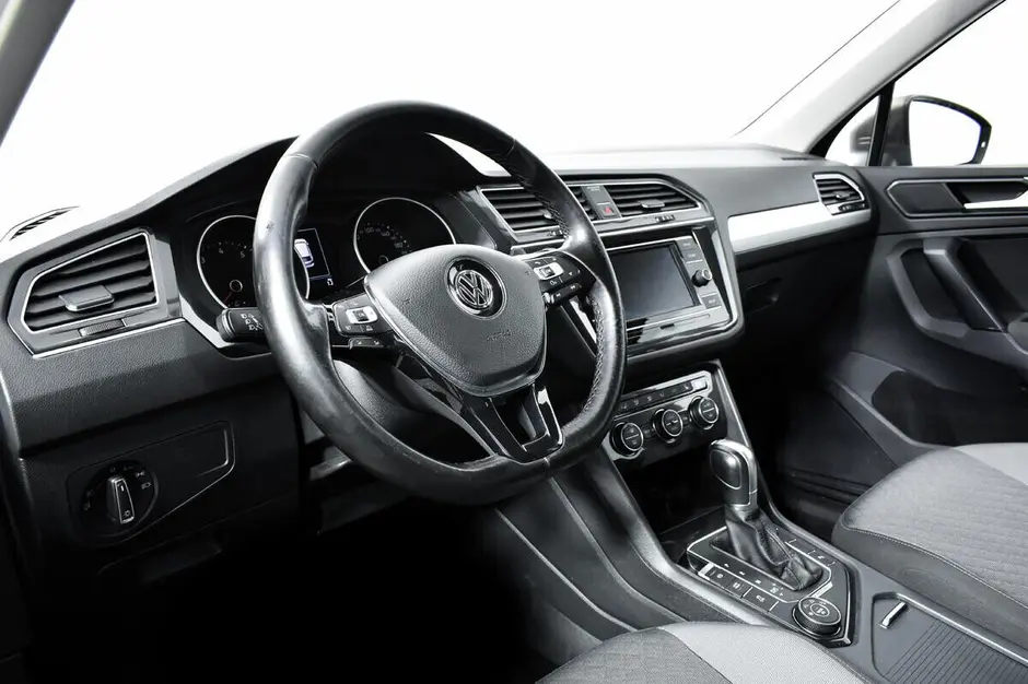 Volkswagen Tiguan, 2017 г.