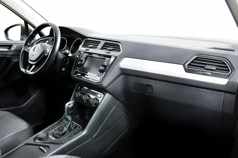 Volkswagen Tiguan, 2017 г.