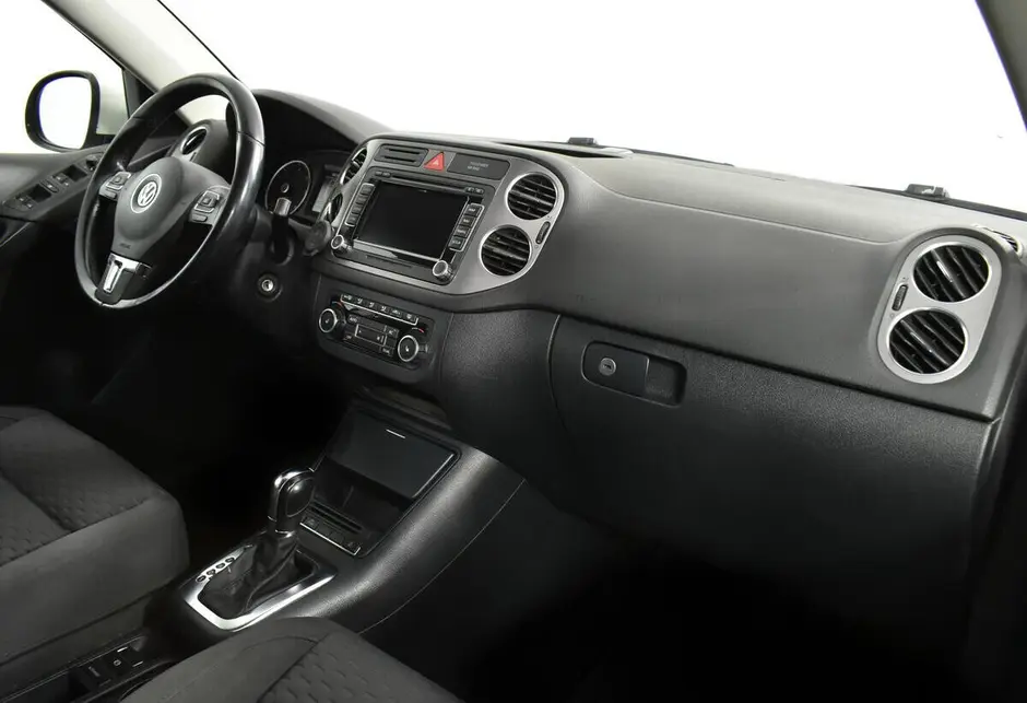 Volkswagen Tiguan, 2010 г.