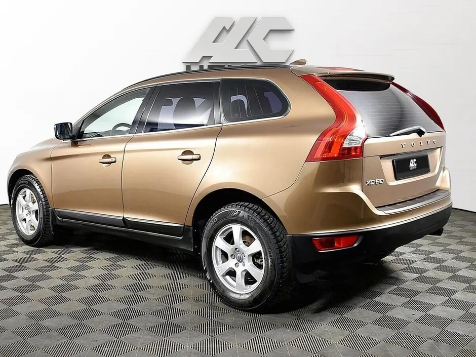 Volvo XC60, 2010 г.