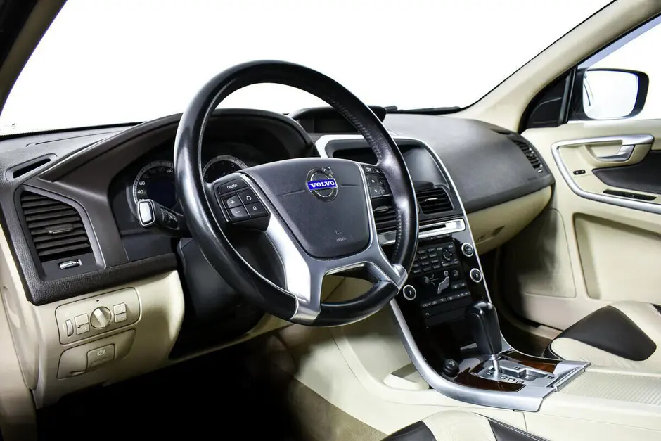 Volvo XC60, 2010 г.