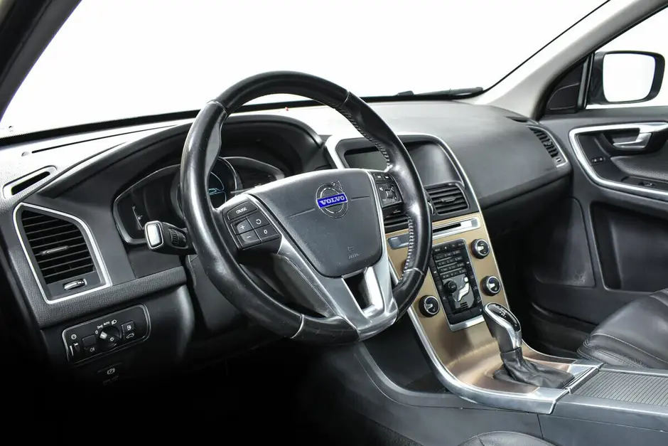 Volvo XC60, 2013 г.