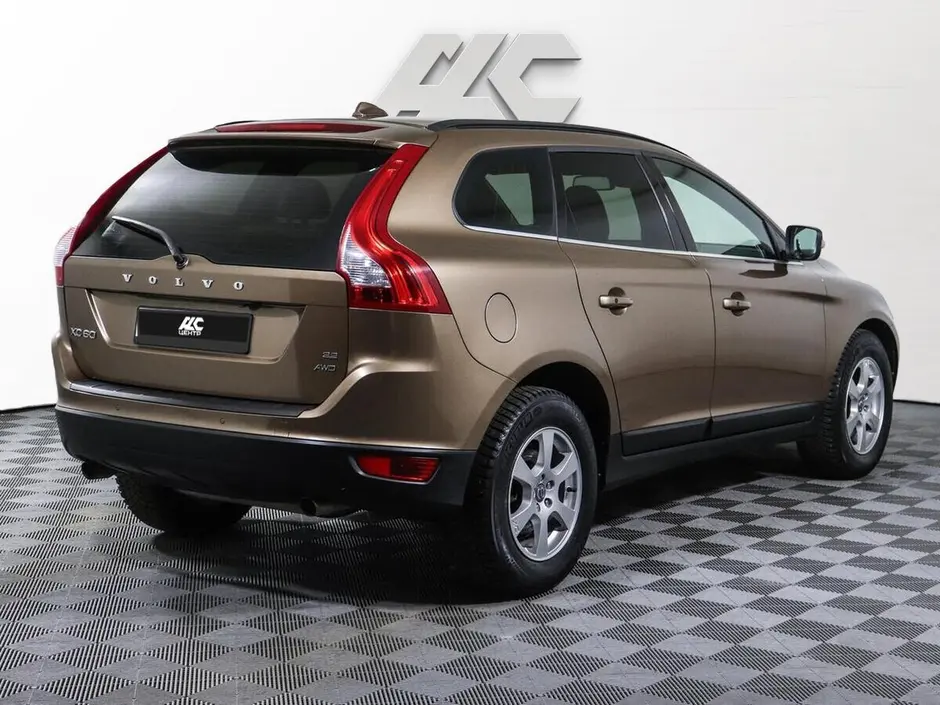 Volvo XC60, 2011 г.