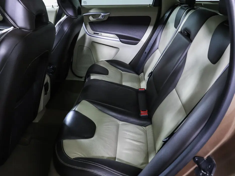 Volvo XC60, 2011 г.