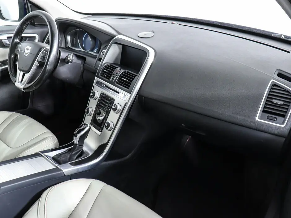 Volvo XC60, 2015 г.