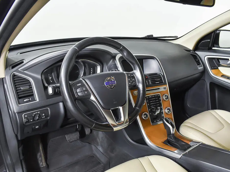 Volvo XC60, 2016 г.