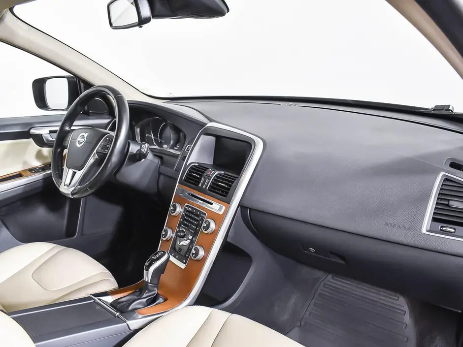 Volvo XC60, 2016 г.