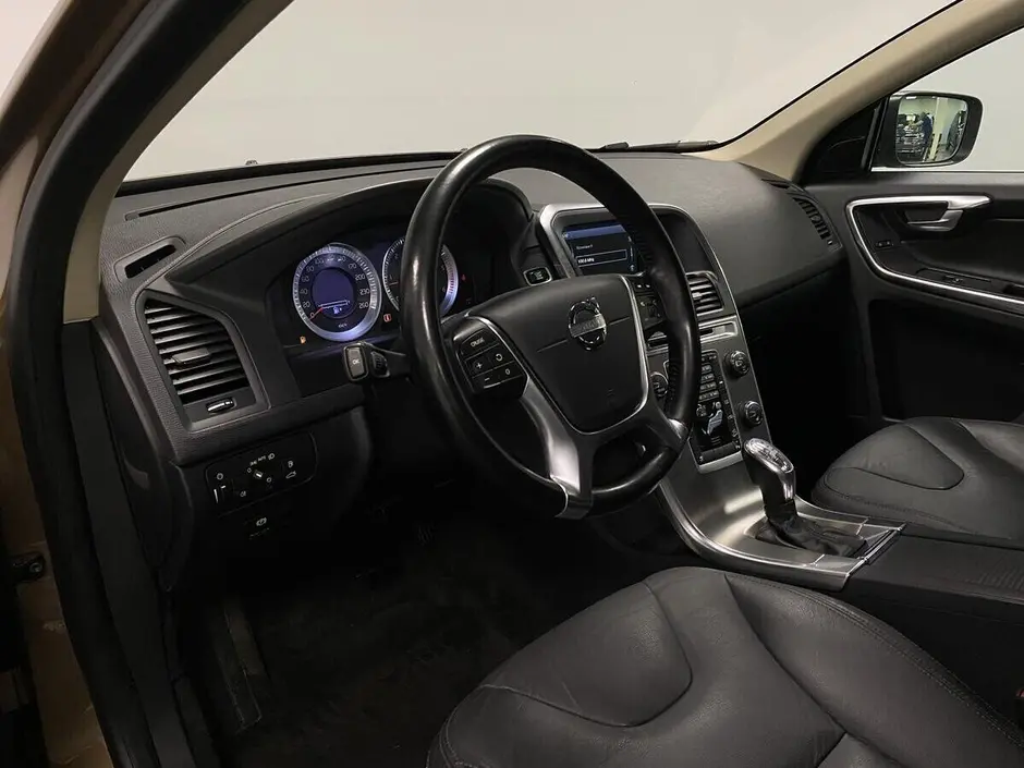 Volvo XC60, 2012 г.