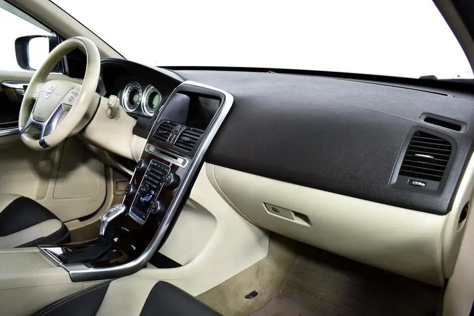 Volvo XC60, 2012 г.