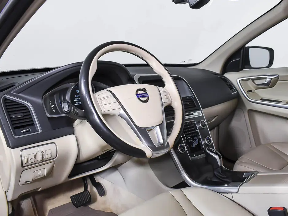 Volvo XC60, 2015 г.